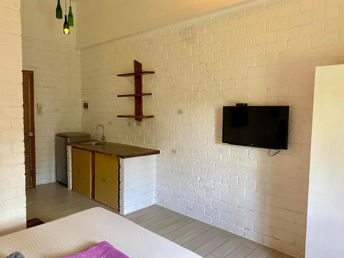 Hotel Sebastian Panglao Болод Экстерьер фото