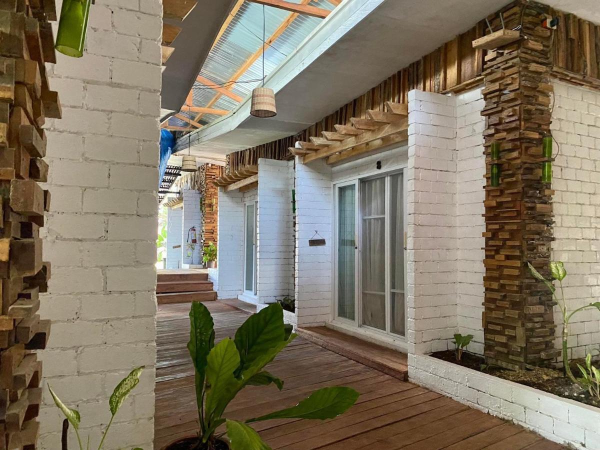 Hotel Sebastian Panglao Болод Экстерьер фото
